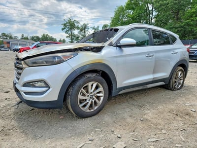 KM8J3CA48JU****** 2018 Hyundai Tucson