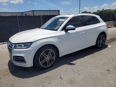 WA1C4AFY8J2****** 2018 Audi SQ5
