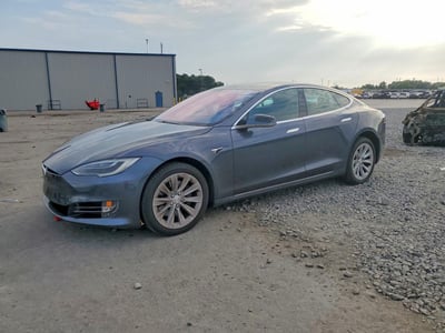 5YJSA1E26HF****** 2017 Tesla Model S