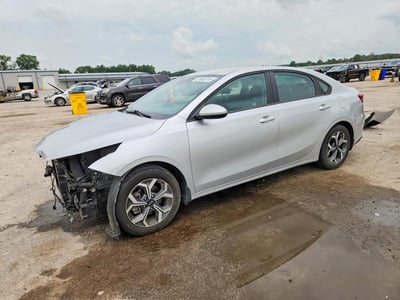 3KPF24AD1ME****** 2021 Kia Forte