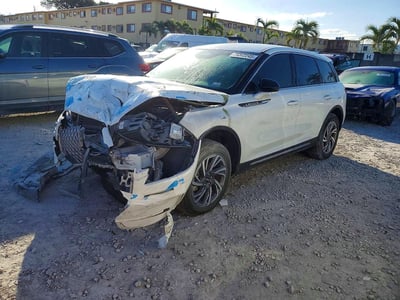 5LMCJ1CA0PU****** 2023 Lincoln Corsair