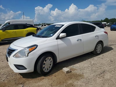2019 Nissan Versa