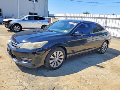 1HGCR2F87DA****** 2013 Honda Accord