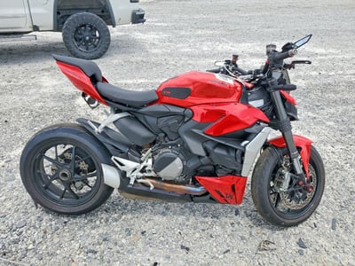ZDMFAKYW7NB****** 2022 Ducati Streetfighter V2
