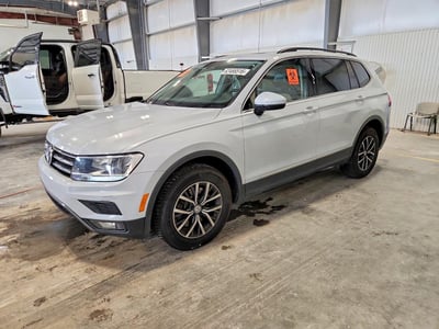 3VV2B7AX9JM****** 2018 Volkswagen Tiguan