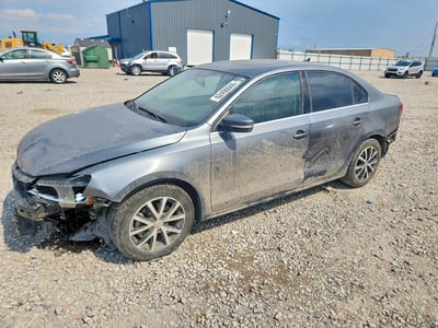 3VWDB7AJ3HM****** 2017 Volkswagen Jetta