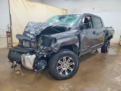 5TFDY5F10LX****** 2020 Toyota Tundra