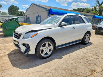 4JGDA5HB4FA****** 2015 Mercedes-Benz M-Class