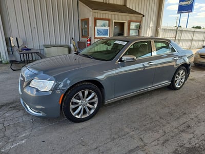 2C3CCAKG8KH****** 2019 Chrysler 300C