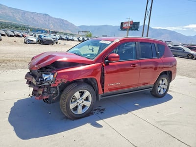 1C4NJDEB3GD****** 2016 Jeep Compass