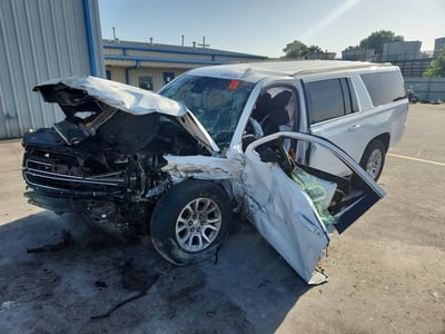 1GKS2GKC9HR****** 2017 GMC Yukon XL