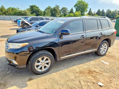 5TDBK3EH6BS****** 2011 Toyota Highlander