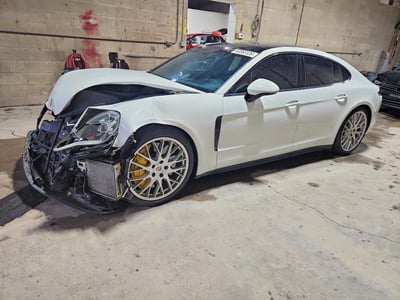 WP0AB2A73KL****** 2019 Porsche Panamera