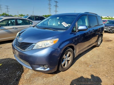 5TDKK3DC3ES****** 2014 Toyota Sienna