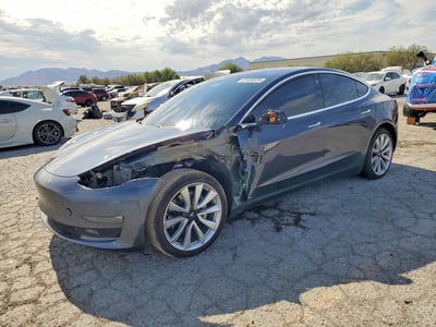 5YJ3E1EA1JF****** 2018 Tesla Model 3
