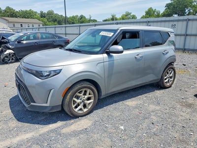 KNDJ23AUXP7****** 2023 Kia Soul
