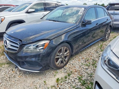 WDDHF8JB1GB****** 2016 Mercedes-Benz E-Class
