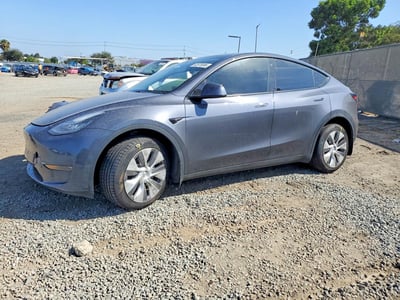 7SAYGDEE4PA****** 2023 Tesla Model Y