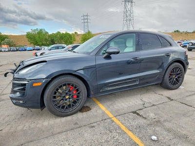 WP1AG2A58HL****** 2017 Porsche Macan