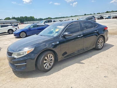 5XXGT4L33HG****** 2017 Kia Optima