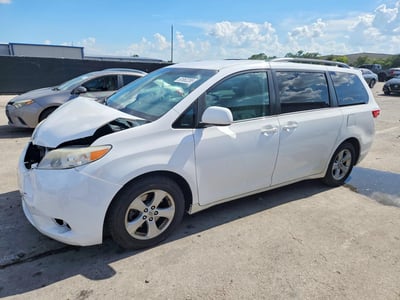5TDKK3DC5FS****** 2015 Toyota Sienna