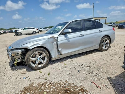 WBA3B1G55EN****** 2014 BMW 3 Series