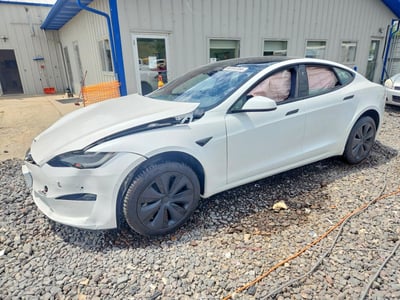 5YJSA1E53MF****** 2021 Tesla Model S