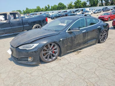 5YJSA1E40KF****** 2019 Tesla Model S