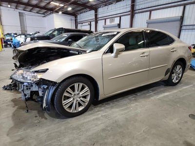 JTHBK1GG3F2****** 2015 Lexus ES