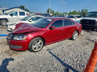 1VWBV7A36FC****** 2015 Volkswagen Passat