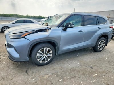 5TDGZRBH0NS****** 2022 Toyota Highlander
