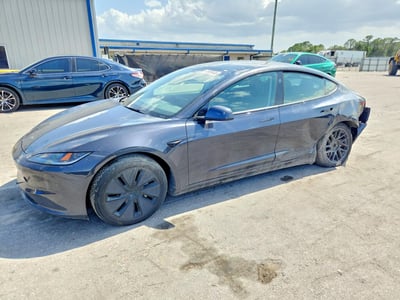 5YJ3E1EA4RF****** 2024 Tesla Model 3