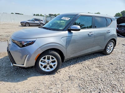 KNDJ23AU5P7****** 2023 Kia Soul