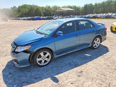 5YFBU4EE5DP****** 2013 Toyota Corolla