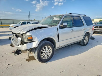 1FMJU2A54CE****** 2012 Ford Expedition