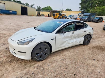 5YJ3E1EA0PF****** 2023 Tesla Model 3