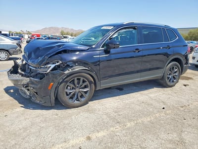 3VV3B7AX2PM****** 2023 Volkswagen Tiguan