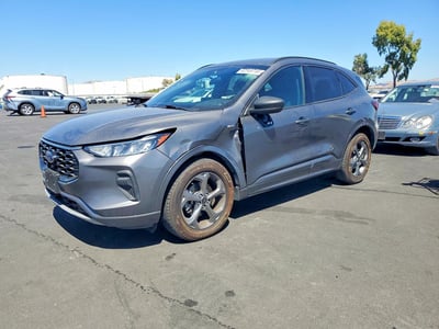 1FMCU9MN5PU****** 2023 Ford Escape