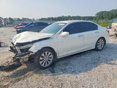 1HGCR2F7XEA****** 2014 Honda Accord