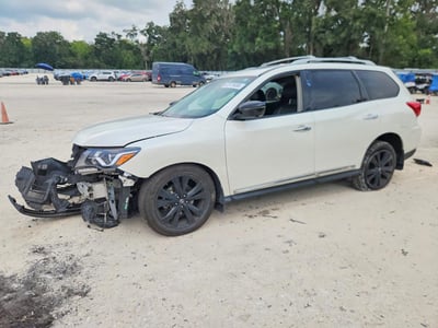 5N1DR2MNXHC****** 2017 Nissan Pathfinder