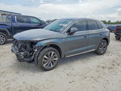 WA1GAAFY7R2****** 2022 Audi Q5