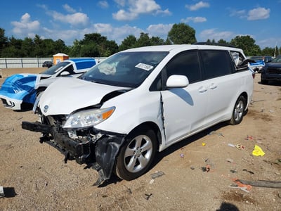 5TDKK3DC2FS****** 2015 Toyota Sienna