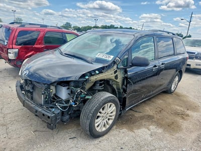 5TDYK3DC5FS****** 2015 Toyota Sienna