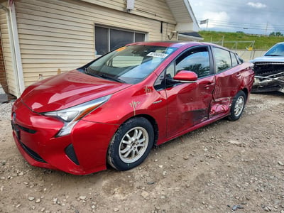 JTDKARFUXG3****** 2016 Toyota Prius