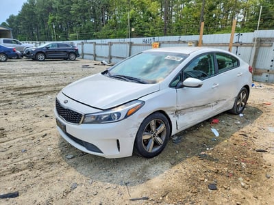 3KPFL4A72JE****** 2018 Kia Forte