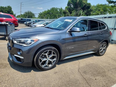 WBXHT3C30J5****** 2018 BMW X1