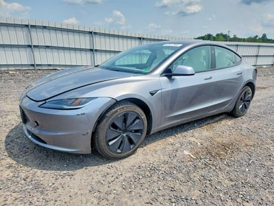 2025 Tesla Model 3