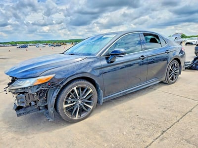 4T1B61HKXJU****** 2018 Toyota Camry