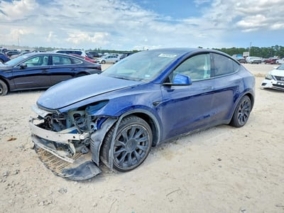 5YJYGAEE8MF****** 2021 Tesla Model Y
