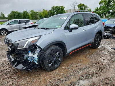 JF2SKAECXRH****** 2024 Subaru Forester